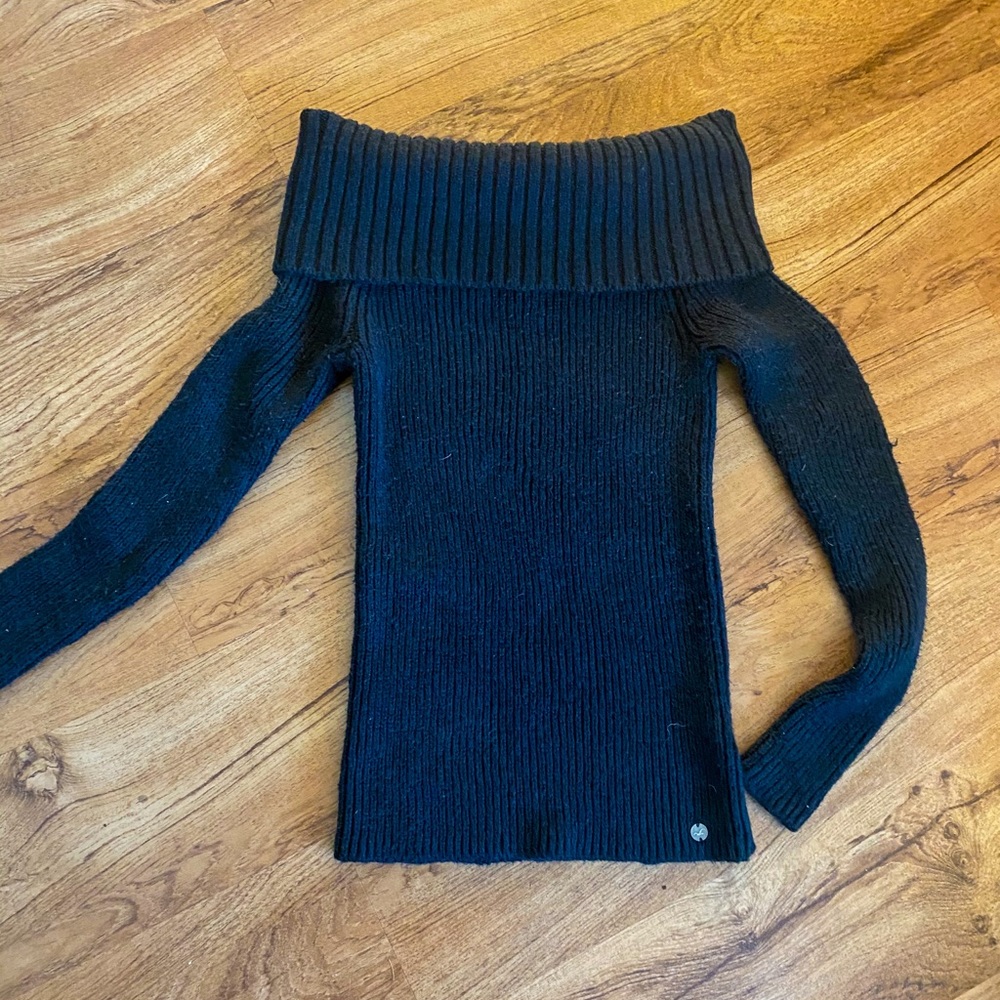 Hollister Off the Shoulder Black Knit Sweater XS